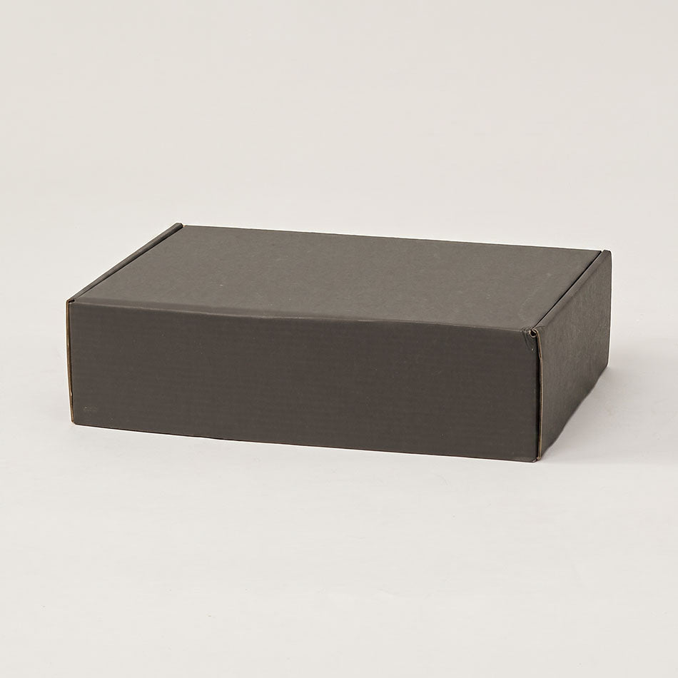 Caja negra autoarmable pequeña