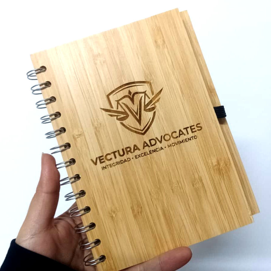 Cuaderno de Bamboo con lápiz